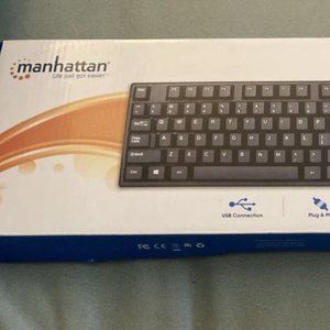 Manhattan Wired Keyboard - Brand New in Box